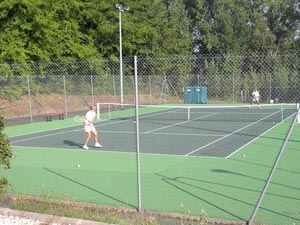 terrain de tennis de la commune de sourzac